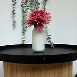 The Easy - Spacious 2br 布加勒斯特