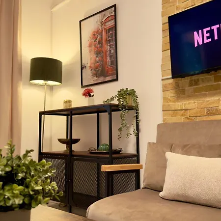 The Easy - Spacious 2br * Bucarest