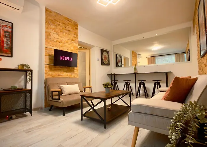 The Easy - Spacious 2br *