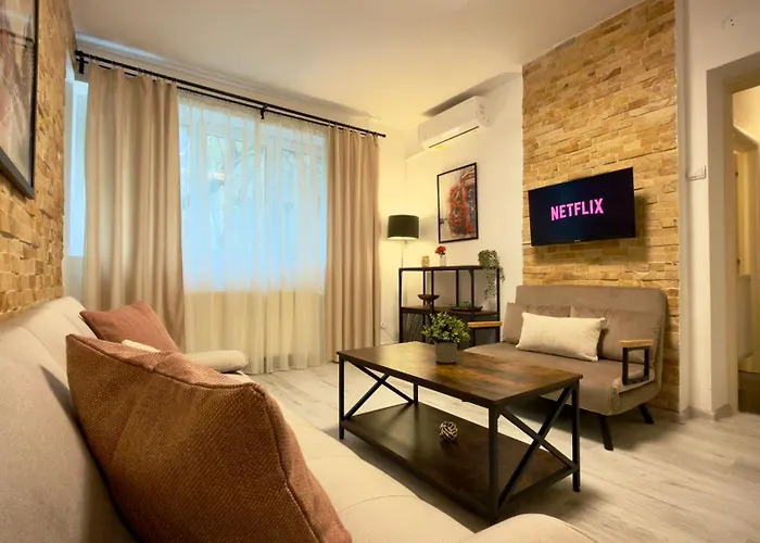 The Easy - Spacious 2br * Bucharest