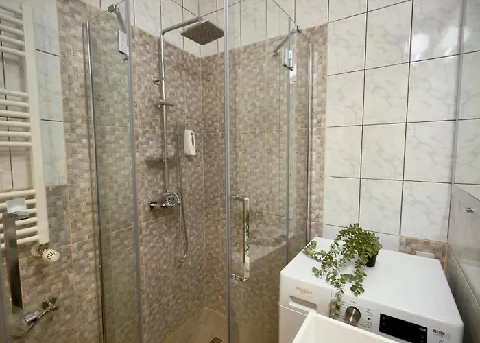 The Easy - Spacious 2br *