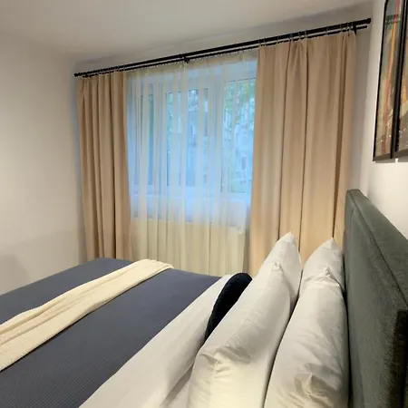 The Easy - Spacious 2br アパート ブカレスト