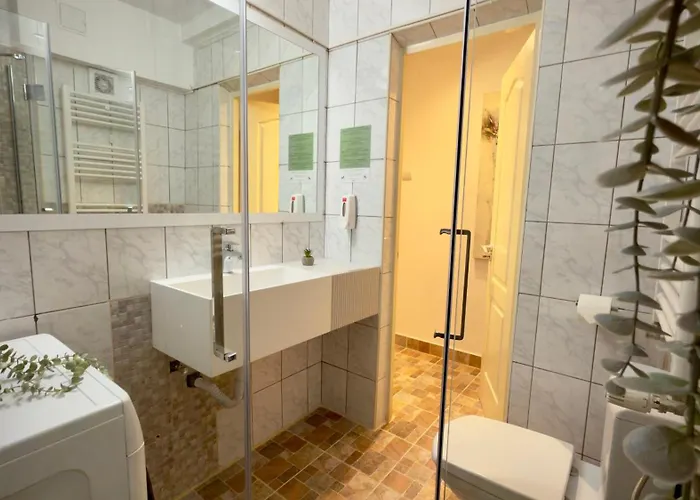 The Easy - Spacious 2br *